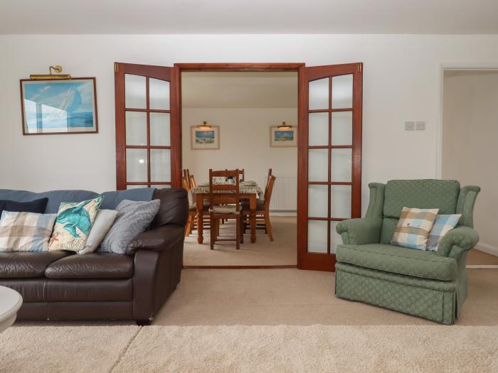 Halls Farm is near Poughill, Cornwall. Close to amenities and beach. Open fire. Smart TV. Sea views.