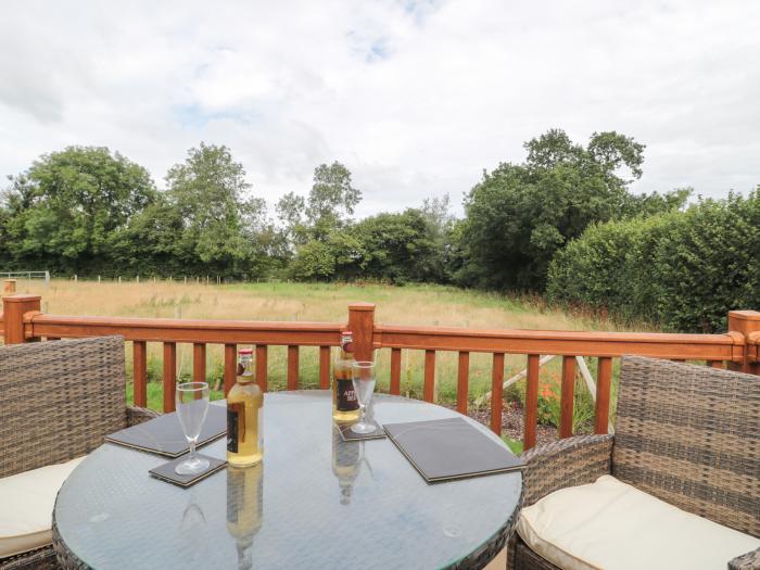 Swallows Lodge, is in Cranmore, Somerset. Near an AONB. Ground-floor living. Pet-friendly. 4bedroom.
