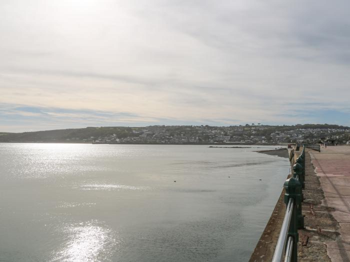 Scillonia is in Penzance, Cornwall. Four-bedroom, Grade II listed home with games room and sea views