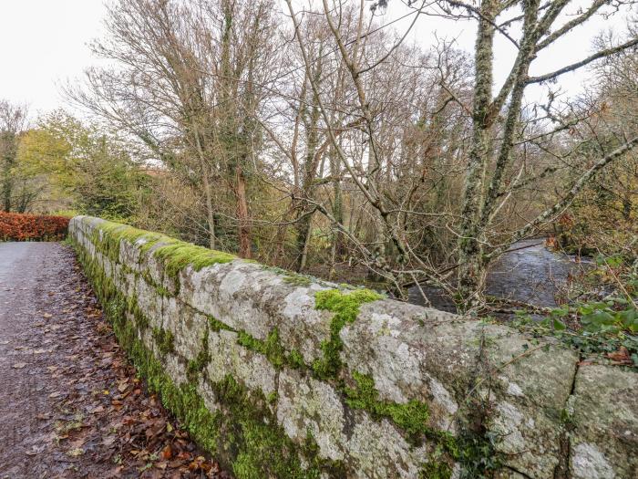 Trout River Lodge near Moretonhampstead, Devon. Detached lodge in a beautiful setting. Two bedrooms.