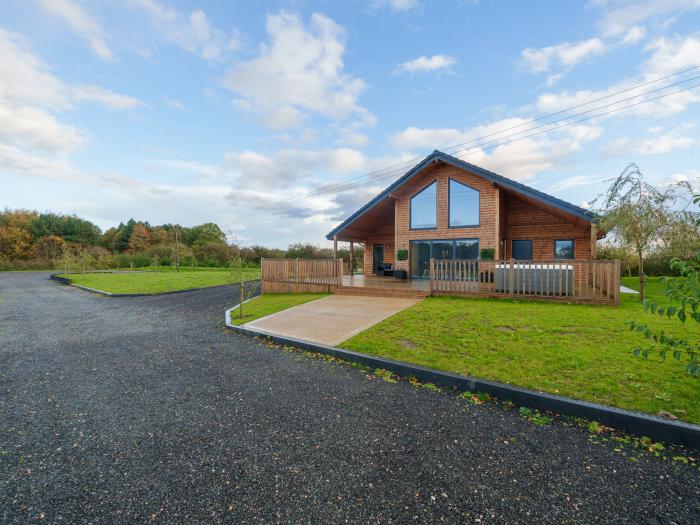 Micklemore Lakes and Lodges, North Thoresby, Lincolnshire