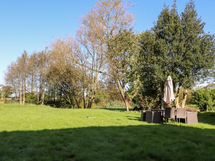 Rustic Lancashire farm house, Winmarleigh nr Garstang, Lancashire. Original features. Close to shop.