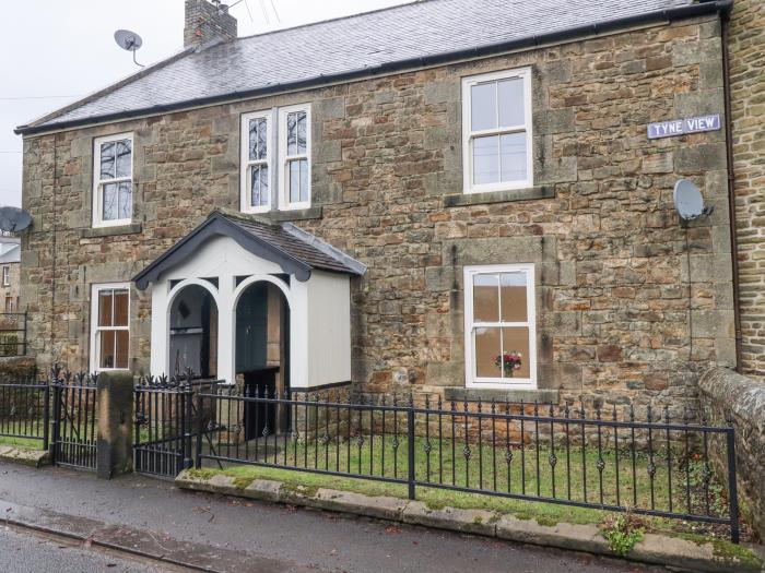 1 Tyne View, in the centre of Bellingham, Northumberland. Woodburning stove. Pet-friendly. Enc lawn.