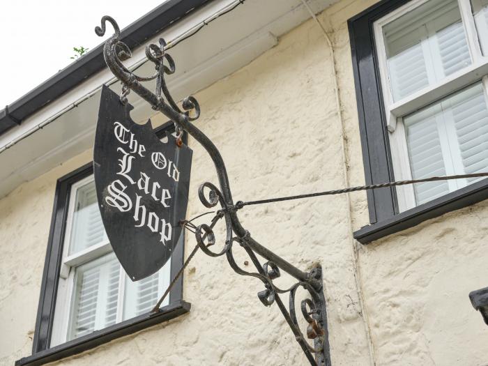 The Old Lace Shop, Beer, Devon. Near East Devon AONB. Close to amenities and beach. Off-road parking