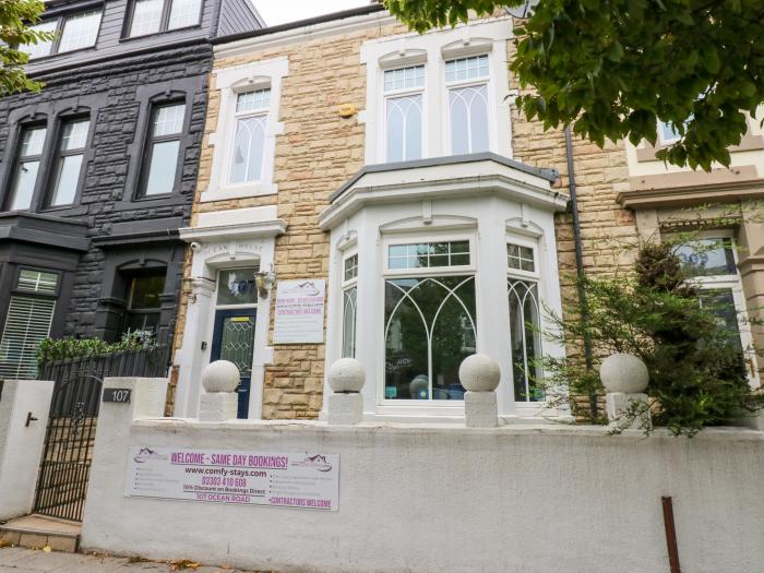 107 Ocean Road is in South Shields, Tyne and Wear. Eight-bedroom home near amenities and beach. Pets