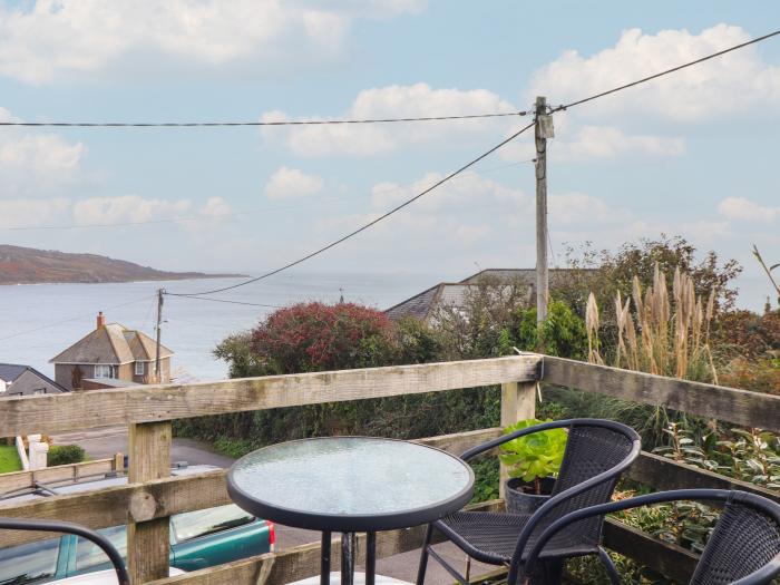 Little Fernleigh, Coverack, Cornwall. Sea views. Off-road parking for 2. Garden. Close to shop, pub.
