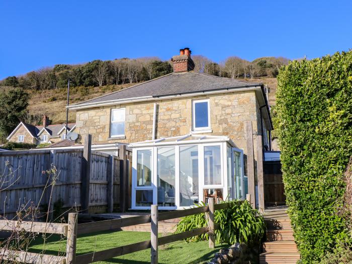 36 Leeson Road in Ventnor, Isle of Wight. Two-bedroom home with sea views. Near beach and amenities.