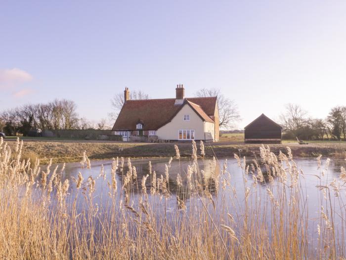 West House Farm, Theberton nr Leiston, Suffolk. Off-road parking. Woodburning stove. Family-friendly