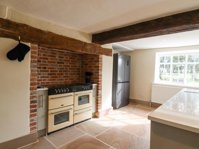 West House Farm, Theberton nr Leiston, Suffolk. Off-road parking. Woodburning stove. Family-friendly