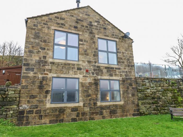 New Heights in Oxenhope, West Yorkshire. Two-bedroom home with stunning, rural views. Near amenities