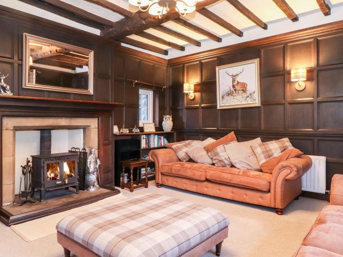 Grey Walls, Patterdale near Glenridding, Cumbria. In Lake District National Park. Woodburning stove.