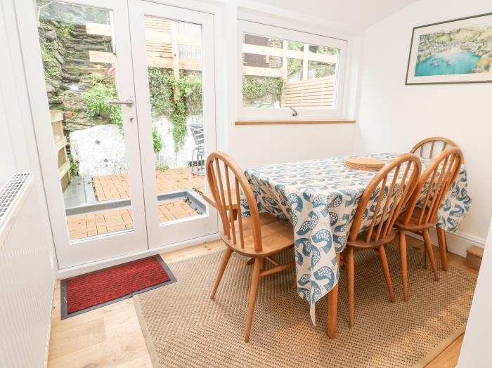 Dolphin Cottage, in Flushing, Cornwall. Three-bedroom, reverse-level home, near beach and amenities.