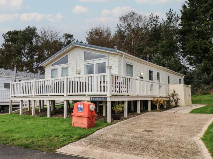 Evergreen Pines near Scarborough, North Yorkshire. Two-bed lodge with on-site facilities, near beach
