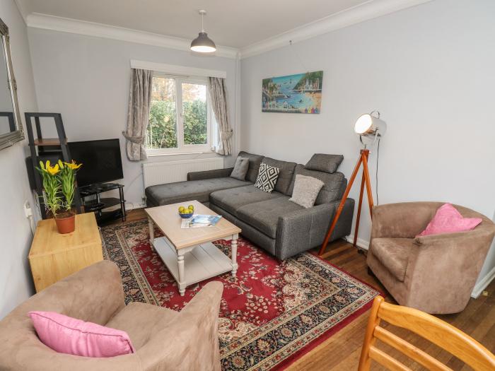 The Shingles, Sandown, Isle of Wight. 2 bedrooms. Shop, pub & beach nearby. Garden. Off-road parking