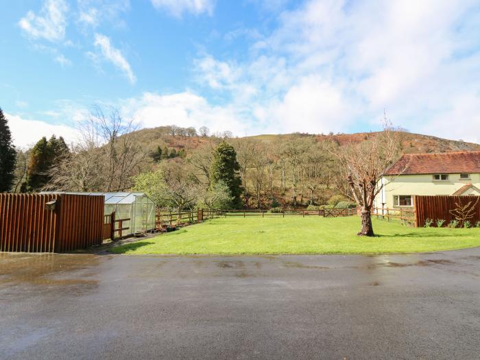 Salmon Cottage, Wales