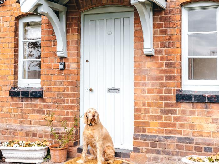 Eudon Burnell Cottage, Heart of England