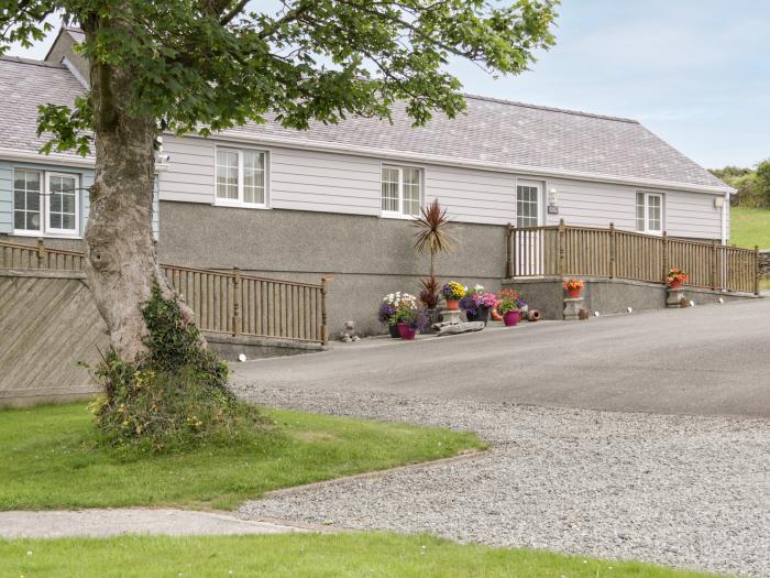 Oak Cottage, Penysarn, Isle Of Anglesey