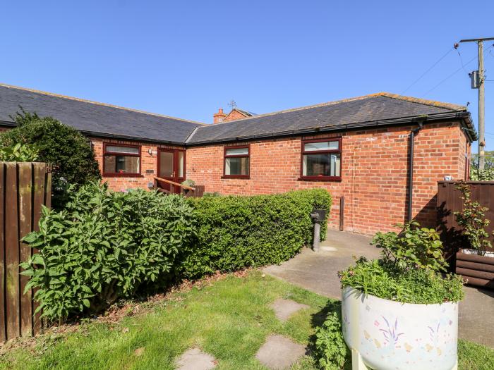 2 Pines Farm Cottages, Tadcaster, North Yorkshire