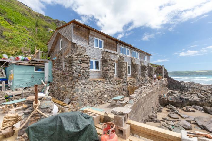 Scylla View Cottage, Whitsand Bay