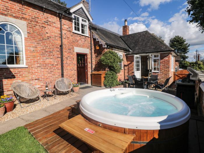Orchard Cottage, Calwich, Staffordshire