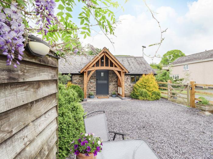 The Talkhouse Cottage, Caersws