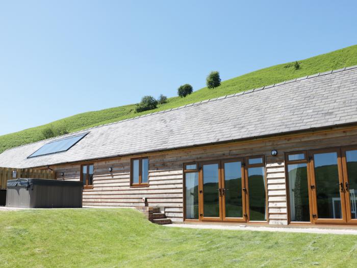 2 Beacon View Barn, Beguildy, Powys