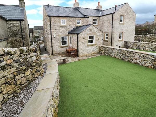 1 Primitive Croft, Peak District