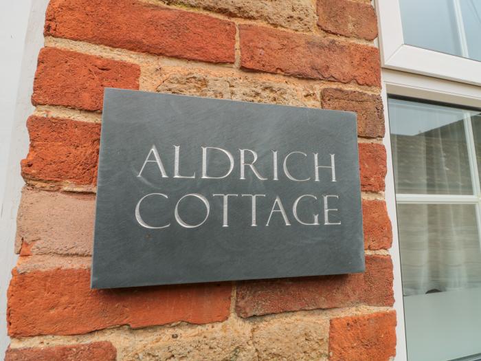Aldrich Cottage, near Radstock, Somerset. Radstock. Ground floor bedroom, private patio. Oven. WiFi.