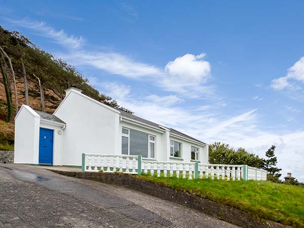 Rossbeigh Beach Cottage No 6, Glenbeigh, County Kerry