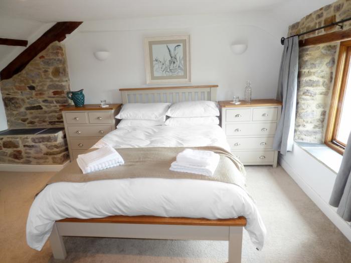 2 HUXTABLES, England, Devon, North Molton