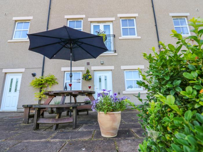 4 Alpha Rise is in Gilsland, Cumbria, Smart TV, over three floor, close to amenities and attractions