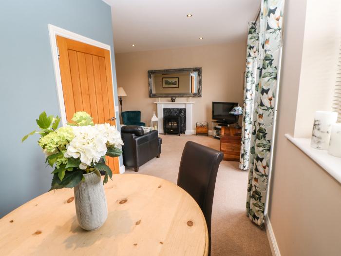 4 Alpha Rise is in Gilsland, Cumbria, Smart TV, over three floor, close to amenities and attractions