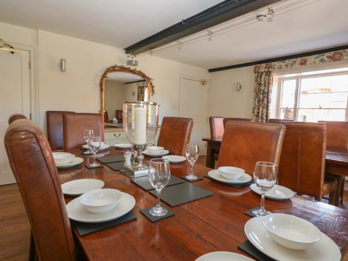 Groomes Country House near Farnham, Surrey. Six-bedroom, Grade II listed home with games room. Pets.