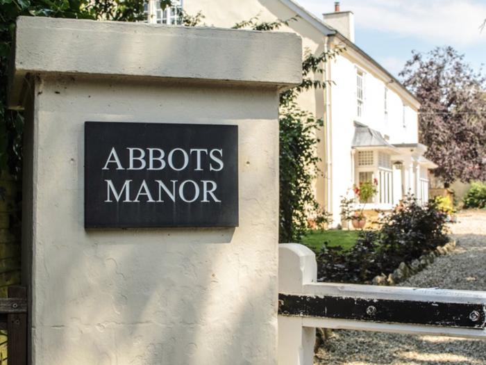 Abbots Manor , Devon