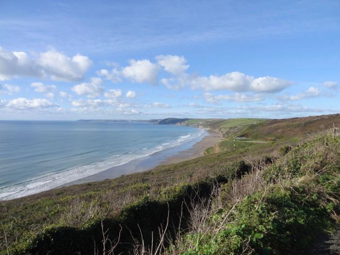 Seagulls Nest, Whitsand bay