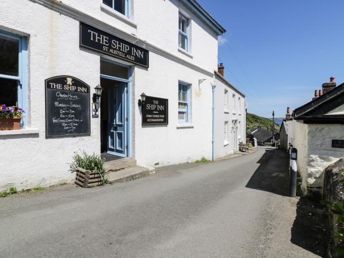 Hillside, Portloe