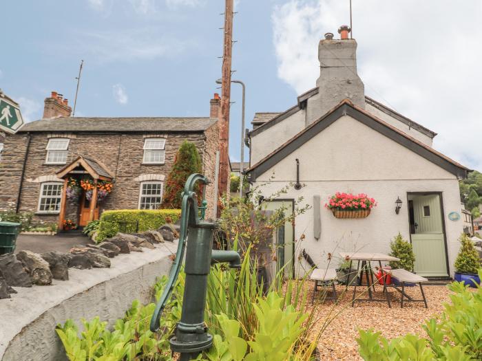 Dove Cottage, Llanfair Talhaiarn