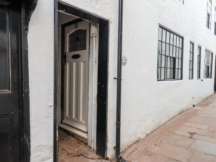 Midships Cottage, Whitby, North Yorkshire. 400 year old cottage. Close to a shop, a pub and a beach.