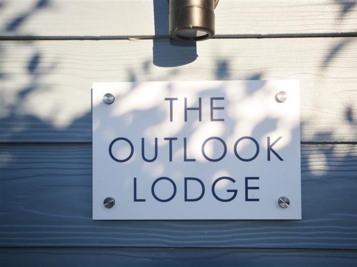 Outlook Lodge, Bowleaze