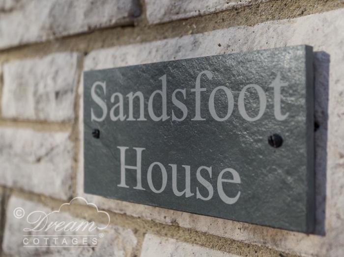 Sandsfoot House, Castle Cove