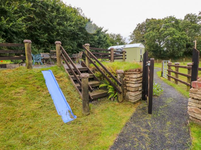 Shepherds Hut - The Hurdle, Rosemarket