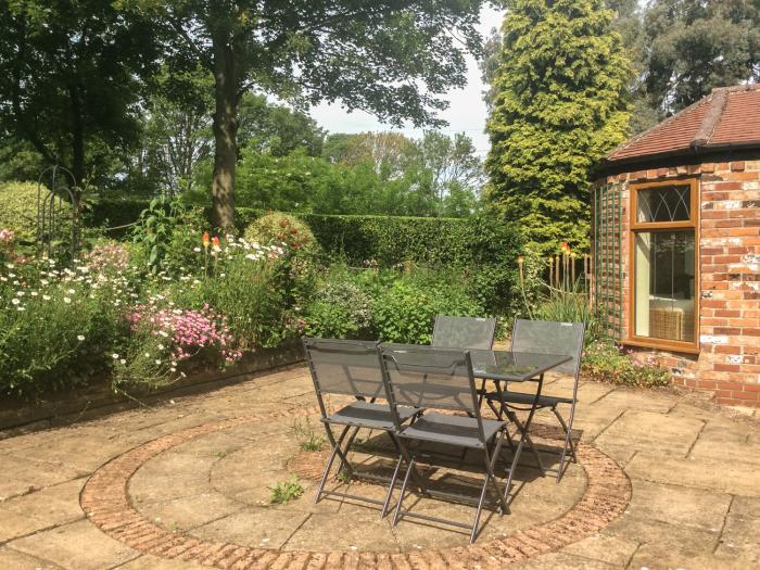 Cream Door Cottage, Worcestershire