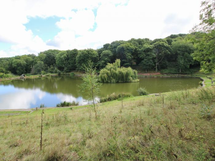 Shatterford Lakes, Shatterford