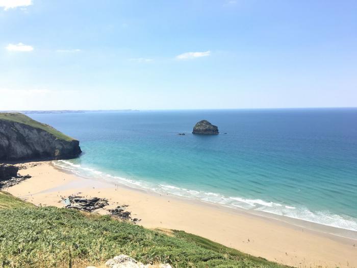 Beach Hut, Trebarwith Strand