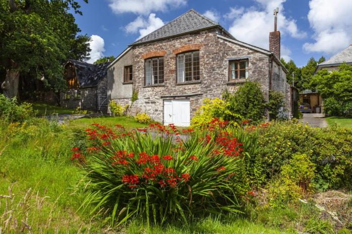 Barn Cottage, Brayford, Brayford, Devon