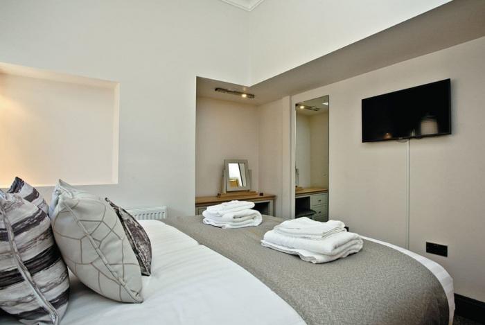 Mansion Suite 3, Paignton, Devon