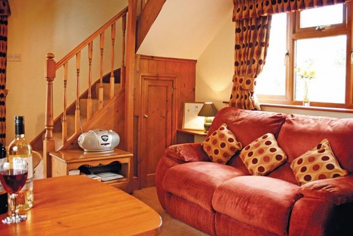 Buttercup Cottage, Strubby with Woodthorpe, Lincolnshire