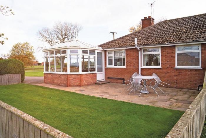 Rose Bungalow, Strubby with Woodthorpe, Lincolnshire