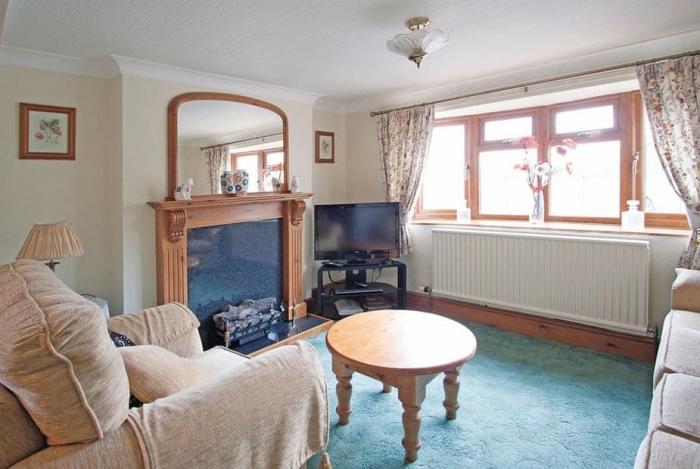 Cowslip Cottage, Strubby with Woodthorpe, Lincolnshire