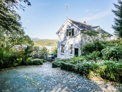 Beech How Cottage, Windermere, Far Sawrey, Cumbria